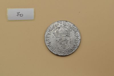 Louis XIV. Ecu Ag. à la mèche longue 1649 N Montpellier 27,1…