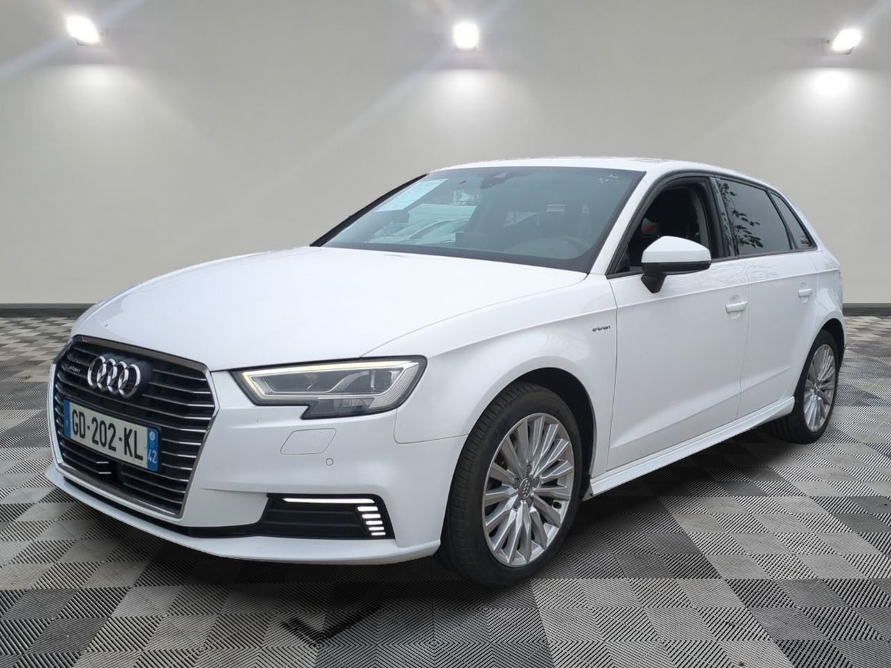AUDI - A3 SPORTBACK 1.4 TFSI E-TRON 204 S TRONIC 6 DESIGN - …