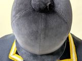 a mannequin with a hat on it ' s head