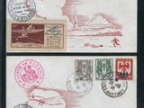 deux timbres sur lesquels figurent l'image d'un avion et un avion