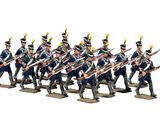 Les petits soldats portent des uniformes bleus et tiennent des fusils