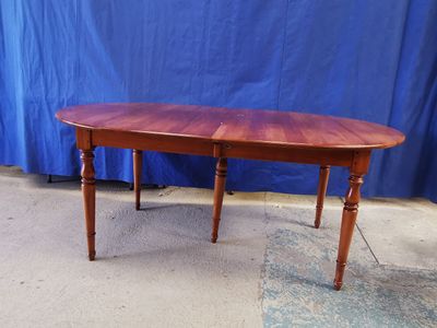 Table à volet ovale en merisier et placage de merisier sur 5…