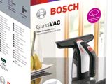 Aspirateur à verre Bosch dans une boîte, sur fond blanc
