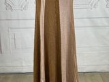 brown and pink striped skirt on a mannequin mannequin mannequin mannequin mannequin mannequin mannequin mannequin mann