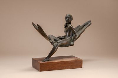 Leonardo LUCCHI (1952) Jeune femme assise dans un hamac Épre…