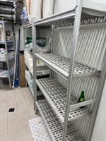 * Lot d'étagères alimentaires à clayettes + poubelle à pédal… (photo 3)