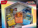 une boîte de cartes Pokémon exposée dans un magasin