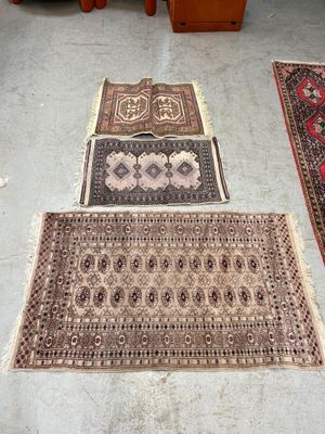 J/ Lot de 4 tapis persans De : 270 x 54 cm à 94 x 163 cm