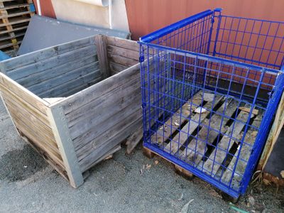 Lot comprenant un palox(abimé) et une palette a grille(rehau…