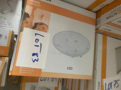 5 plafonniers LED Action. Plafonniers LED ronds avec finitio…