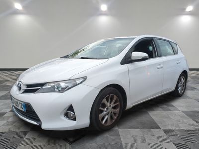 toyota auris hatchback 2 0 d - 4d business 5dr