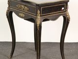 an image of a small table with a drawer on top of it