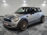 une photo d'une Mini Cooper argentée, Cooper, Cooper, Cooper, Cooper, Cooper, Cooper, Cooper, Cooper, Cooper, Cooper, Cooper, Cooper, Cooper, Cooper, Cooper, Cooper, Cooper, Cooper, Cooper, Cooper, Cooper, Cooper, Cooper, Cooper, Cooper, Cooper, Cooper, Cooper, Cooper, Cooper, Cooper, Cooper, Cooper, Cooper, Cooper, Cooper, Cooper, Cooper, Cooper, Cooper, Cooper, Cooper, Cooper, Cooper, Cooper, Cooper, Cooper, Cooper, Cooper, Cooper, Cooper, Cooper, Cooper, Cooper, Cooper, Cooper, Cooper, Cooper, Cooper, Cooper, Cooper, Cooper, Cooper, Cooper, Cooper, Cooper, Cooper, Cooper, Cooper, Cooper, Cooper, Cooper, Cooper, Cooper, Cooper, Cooper, Cooper, Cooper, Cooper, Cooper,