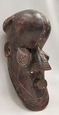 Masque RDC 46x21x28cm