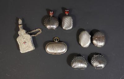 a lot of silver items that are on a table