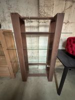 Etagère lumineuse montants bois à 4 étagères en verre