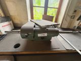 a machine that is sitting on a table in a room