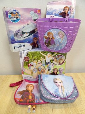 disney frozen lunch bag set with lunch bag, lunch bag, lunch bag, lunch bag, lunch tote, lunch tote, lunch tote, lunch bag