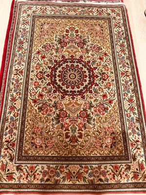 Tapis Iran Goum laine 165 x 110