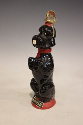 Bouteille de liqueur Garnier en céramique figurant un chien …