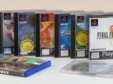 tout un tas de jeux vidéo différents sur la table