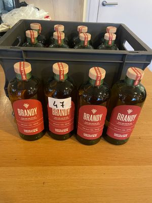 12 bouteilles de Brandy Spiritueux cuvée eau de vie de vin 4… - Photo 1