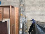 une photo d'une pièce en cours de rénovation