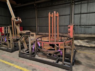 a large machine that is sitting inside of a building