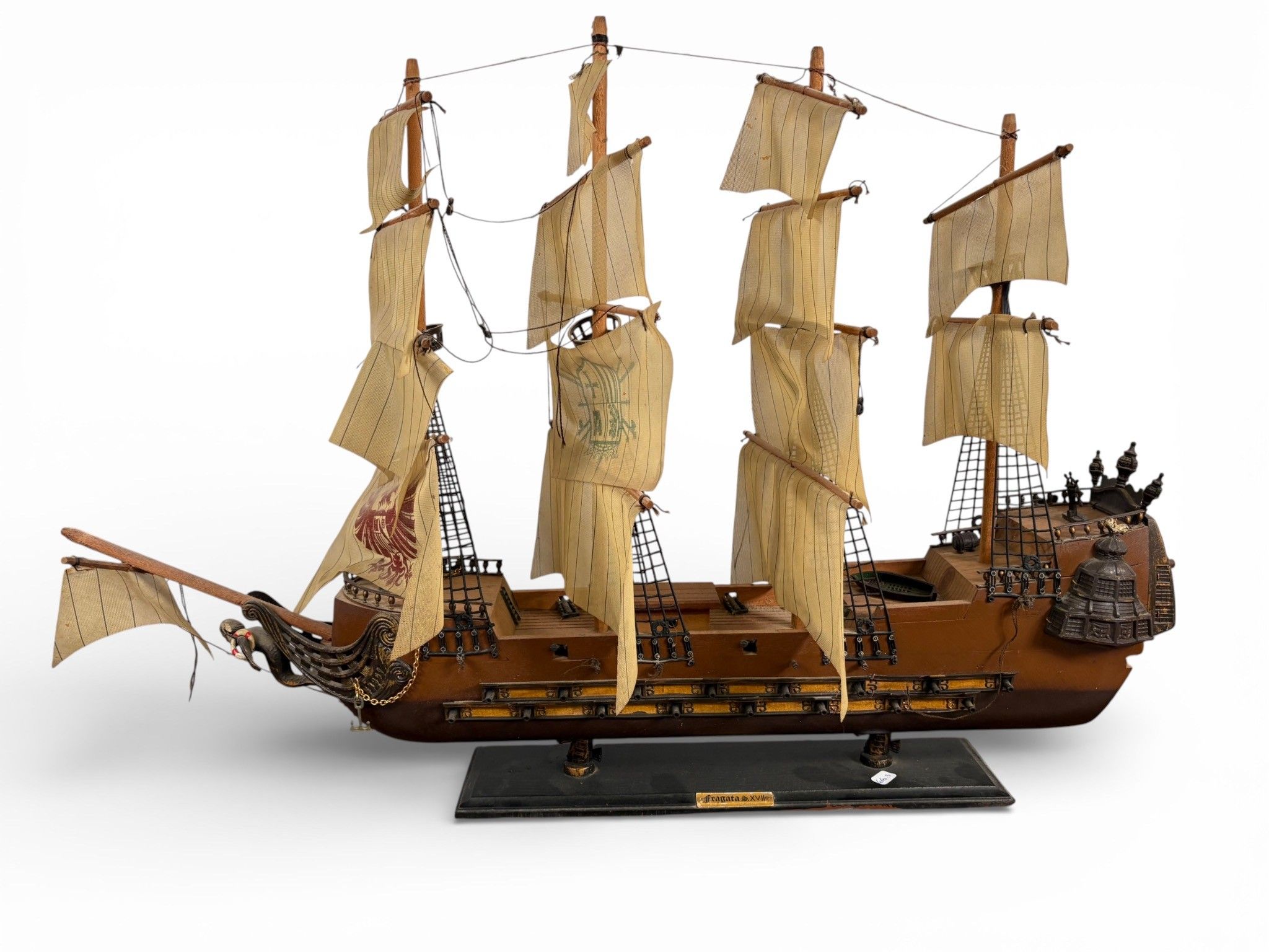 Objets d'art & Curiosités