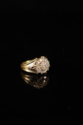 Bague aux deux ors 18 K (750) sertie de diamants de taille b…
