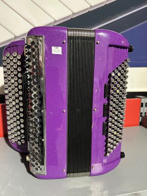 Accordéon d'occasion MENGASCINI midi violet. - Photo 1