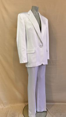 an image of a white suit on a mannequin stand