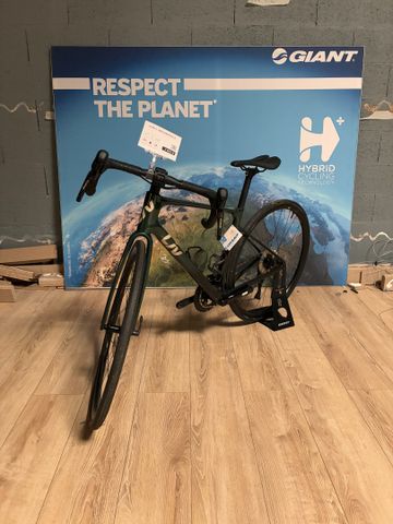 LIV – Vélo musculaire Avail Advanced 2. Taille S. Keller Forest