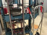 l'image d'une machine installée dans une pièce