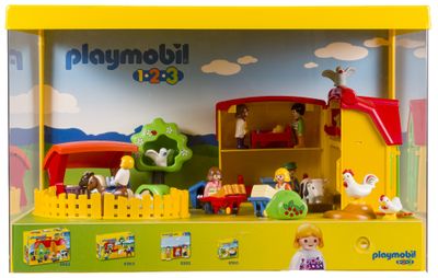 un coffret Playmobil contenant des animaux et des personnages