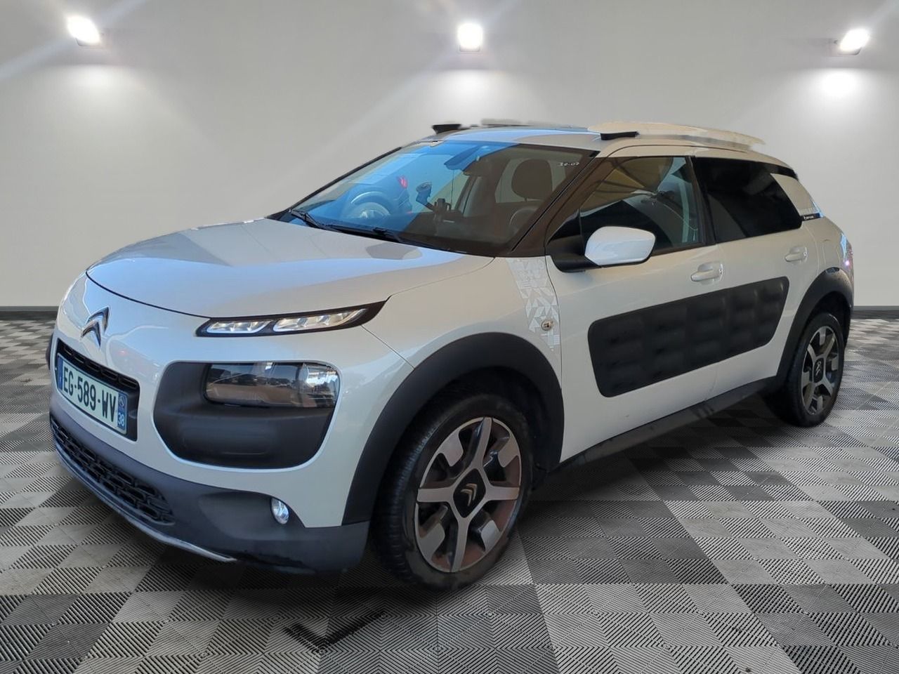 Citroën C4 Cactus PureTech 110 SS Rip Curl - SUV Compact d'Occasion