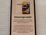 iPhone X avec le message « démarrage rapide » affiché à l'écran