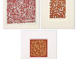trois œuvres d'art encadrées en rouge et blanc sur fond blanc