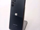 the back of a black samsung galaxy s9 with a camera on top of it