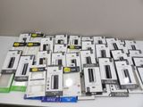 a lot of electronic devices that are on the table