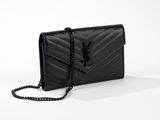 Pochette en cuir à motif chevrons Saint Laurent