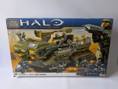 lego halo the ultimate collector ' s set is in its box