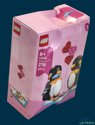 une boîte de Lego sur laquelle figurent un pingouin et un autre pingouin