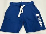 un gros plan sur un short bleu orné d'un logo blanc