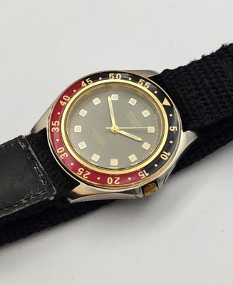 Montre Gruen Sport Pepsi Quartz Acier Vers 1990