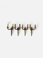 Quatre appliques en bronze à deux lumières, modèle classique