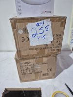 Lot de 12 plafonniers à 3 spots orientables, marque EASYLIGH… (photo 2)