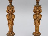 MARNYHAC à Paris Paire de flambeaux en bronze ciselé et doré… (photo 3)