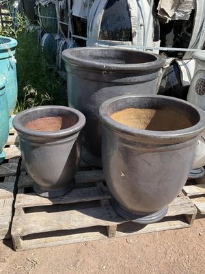 Set de 3 pots émaillés anthracite Diamètres 60 - 45- 35 cm