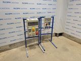 une machine placée au milieu d'une pièce